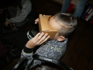 VR-prillidega ehk virtuaalreaalsusprillidega tutvumine, nende kasutama õppimine, 26.09
